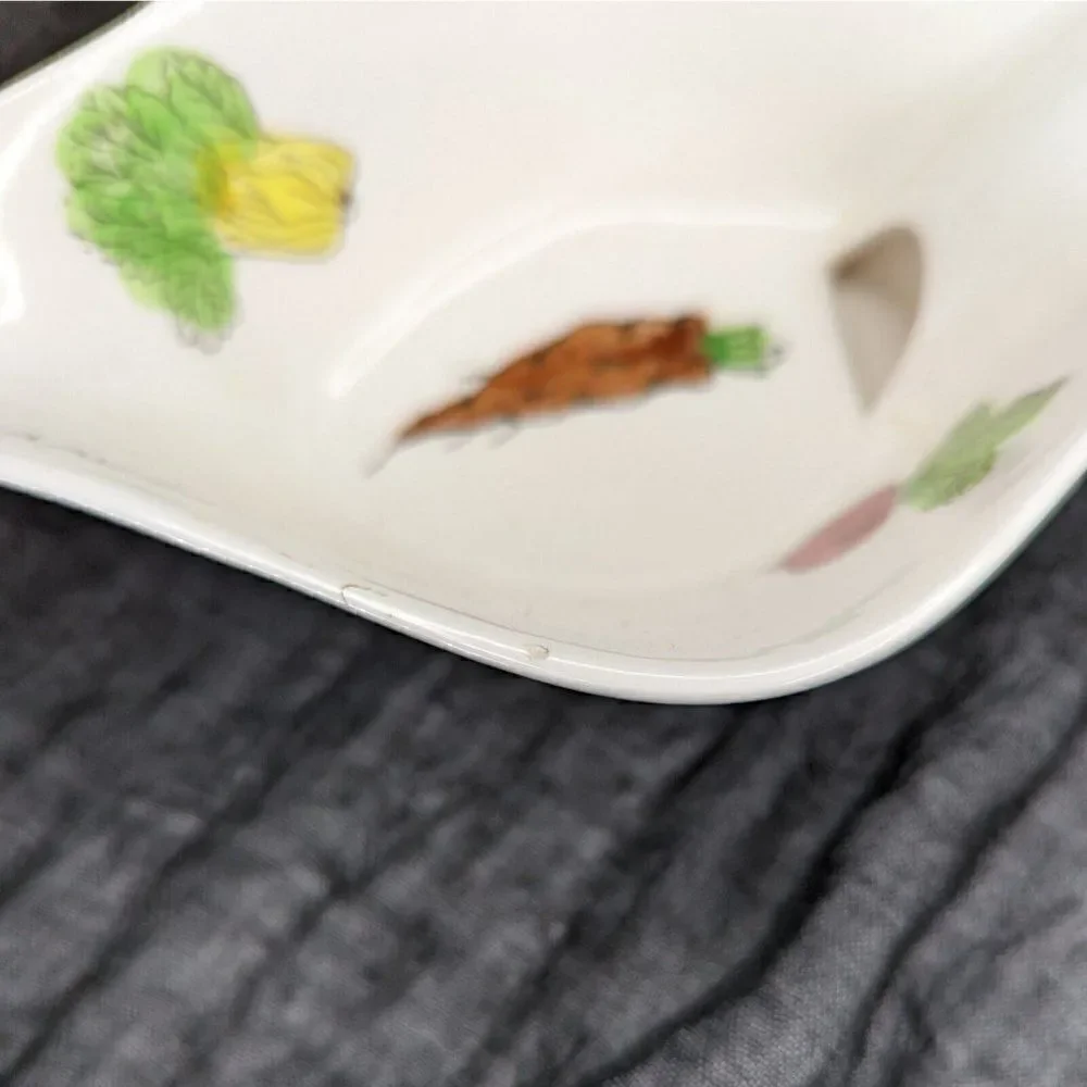 Unmarked vintage ceramic